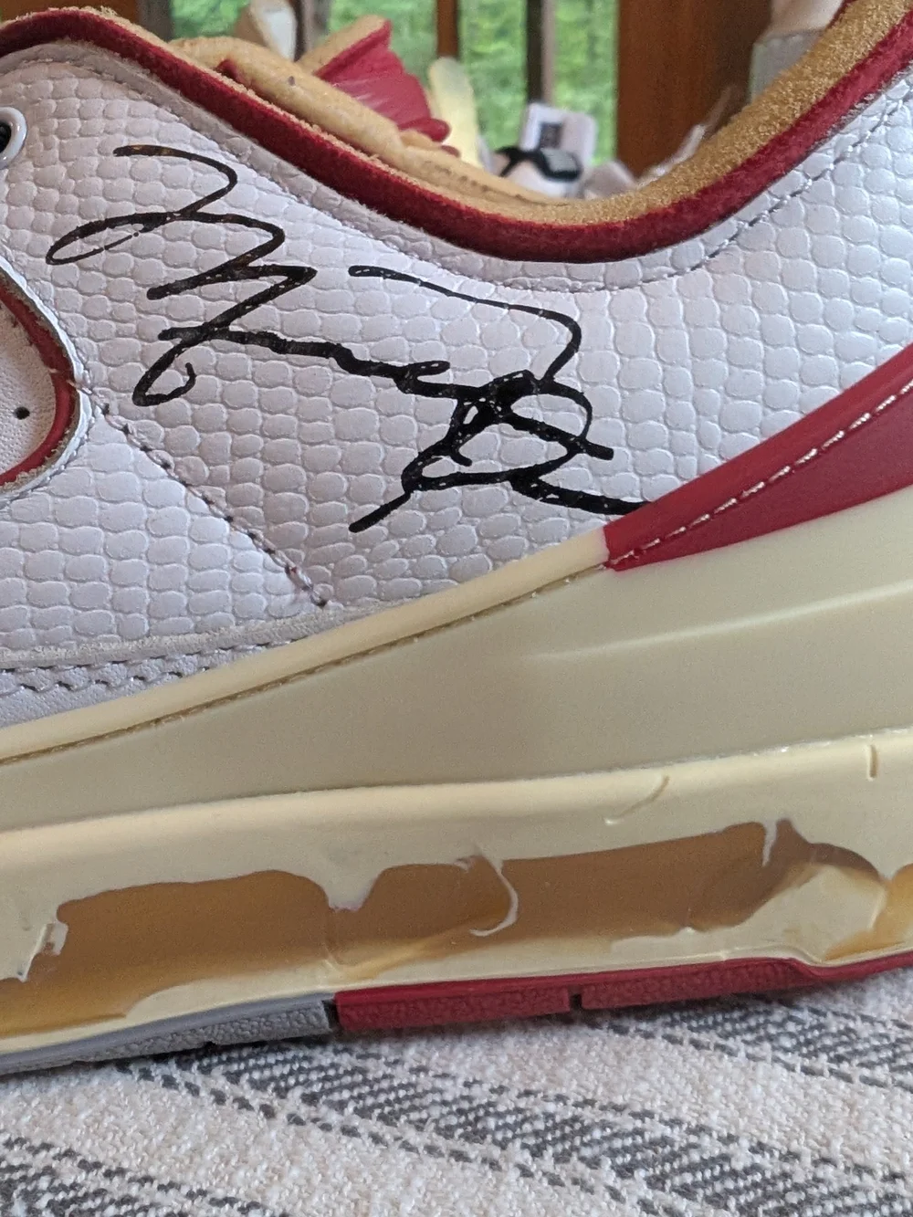Jordan Air Jordan 2 Retro Low SP x Off-White White/Varsity Red DJ4375-106